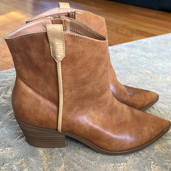 Universal thread western style booties Camel color - Picture 2 of 4